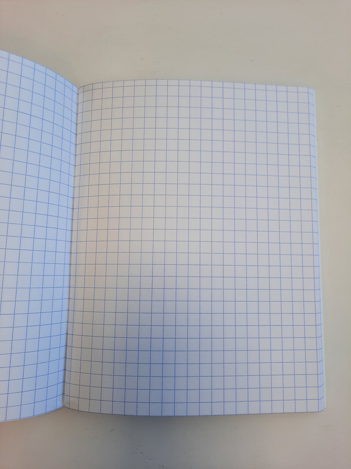 SUM COPY 88PG C3 10PK (CBS-0561)