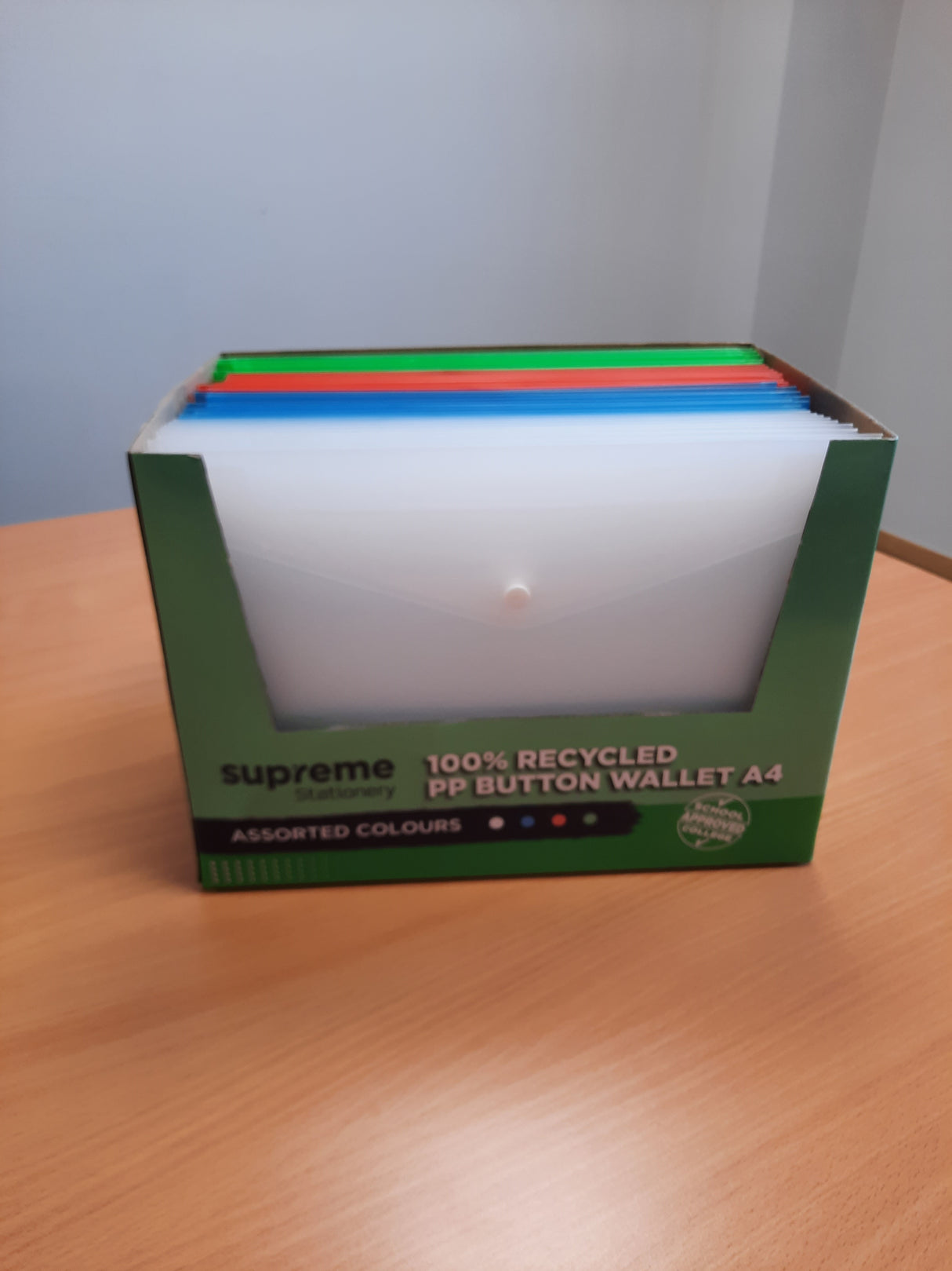 BUTTON WALLET RECYCLED A4 CDU (BW-0222)